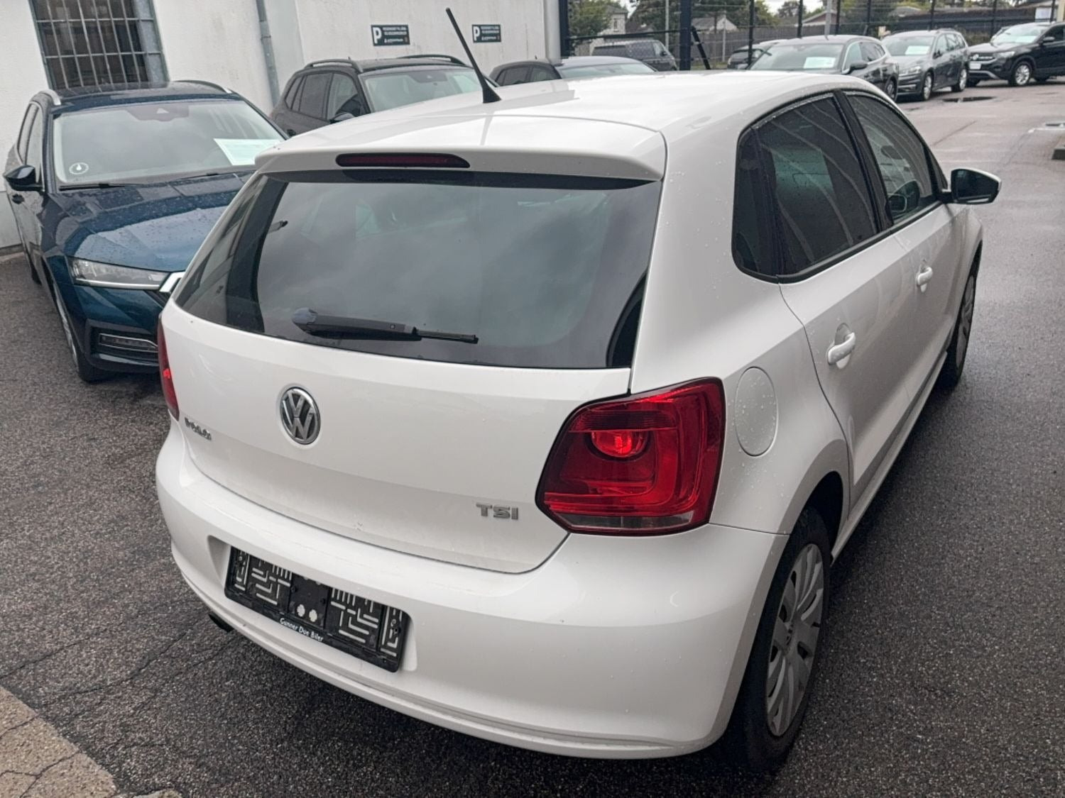 Hvid VW Polo fra 2014