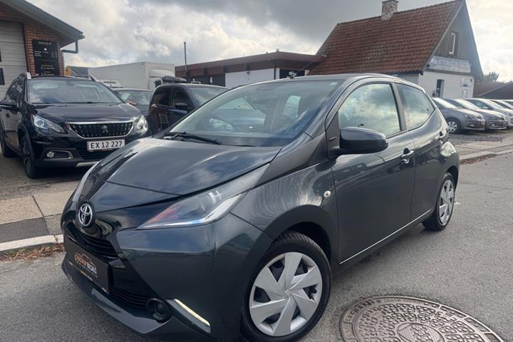 undefined Toyota Aygo fra 2015