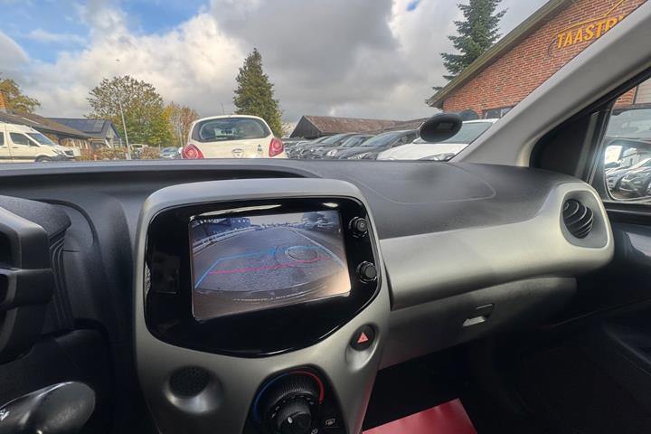 undefined Toyota Aygo fra 2015