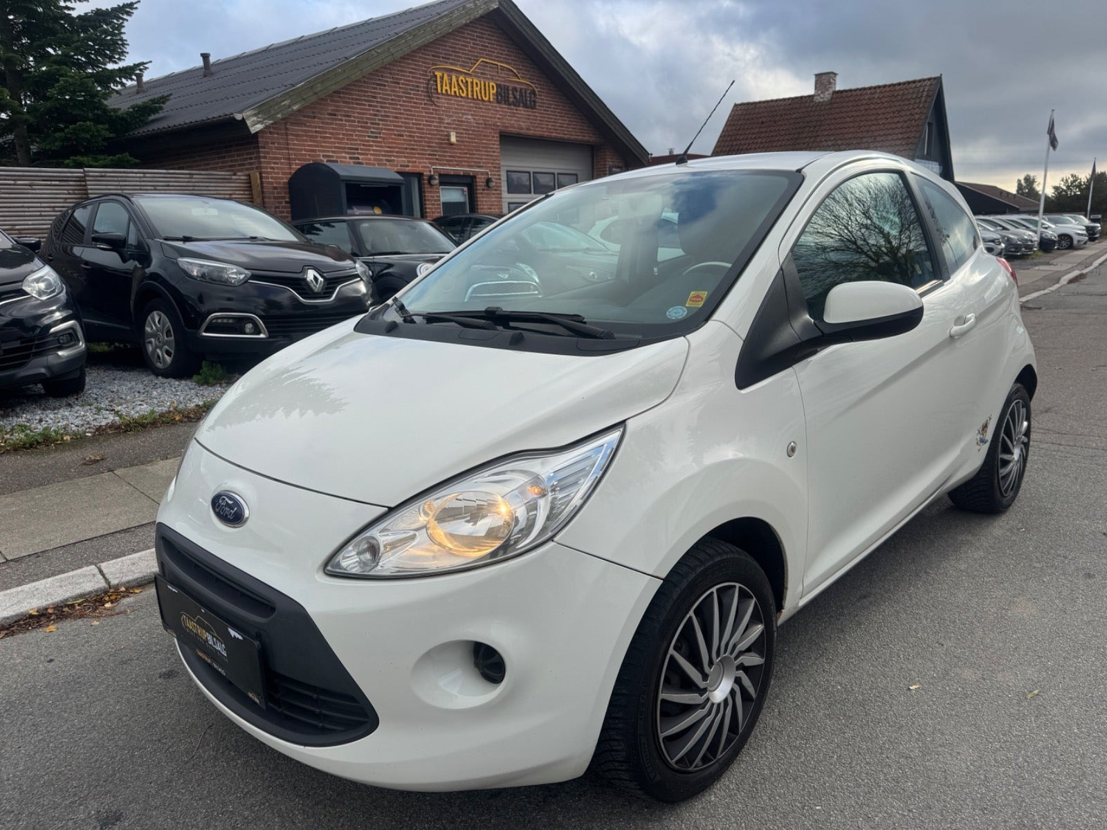 Sort Ford Ka fra 2013