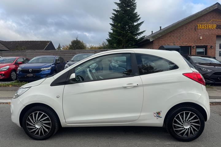 Sort Ford Ka fra 2013