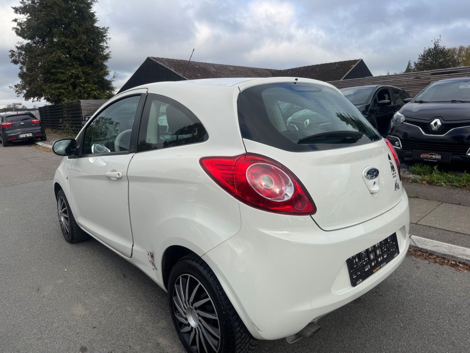 Sort Ford Ka fra 2013