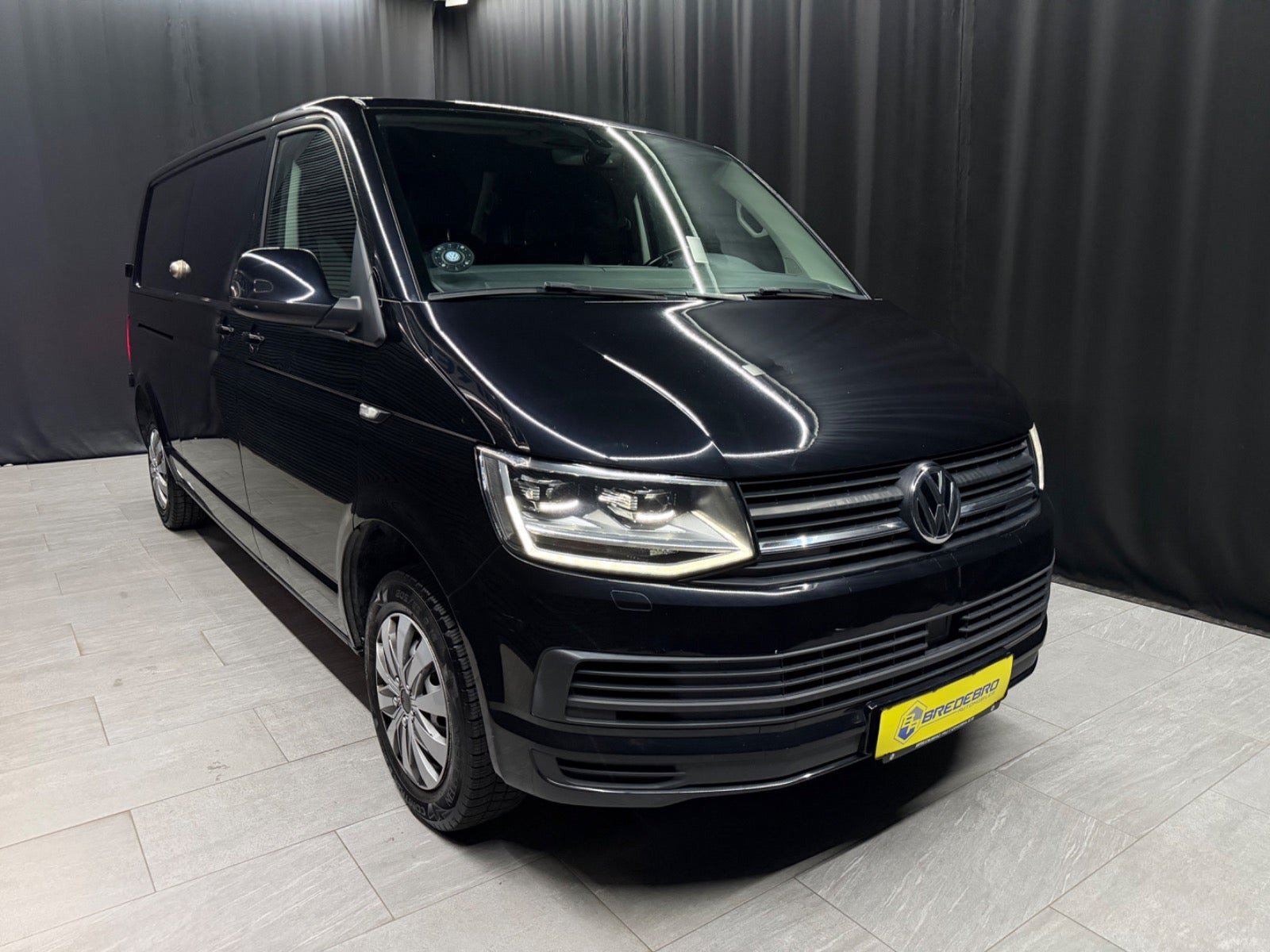 undefined VW Transporter fra 2017
