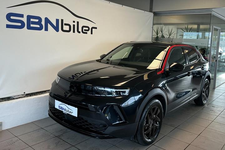 Sort Opel Mokka-e fra 2023