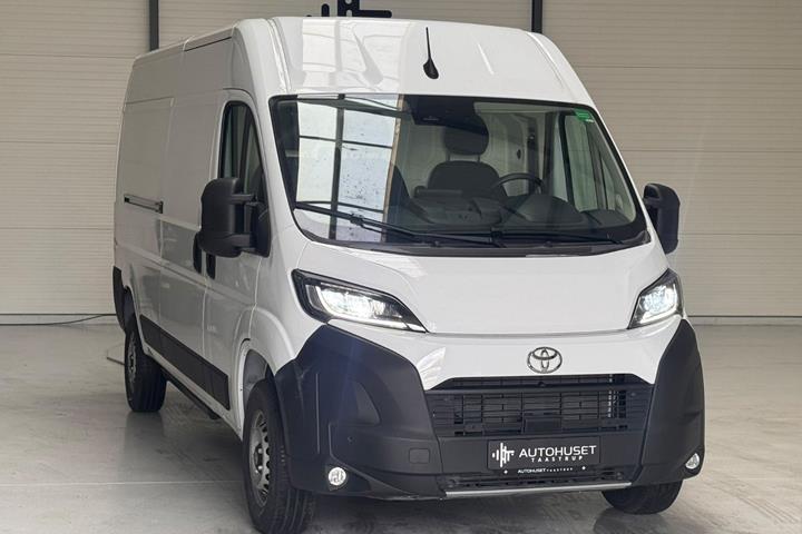 undefined Toyota Proace Max fra 2026