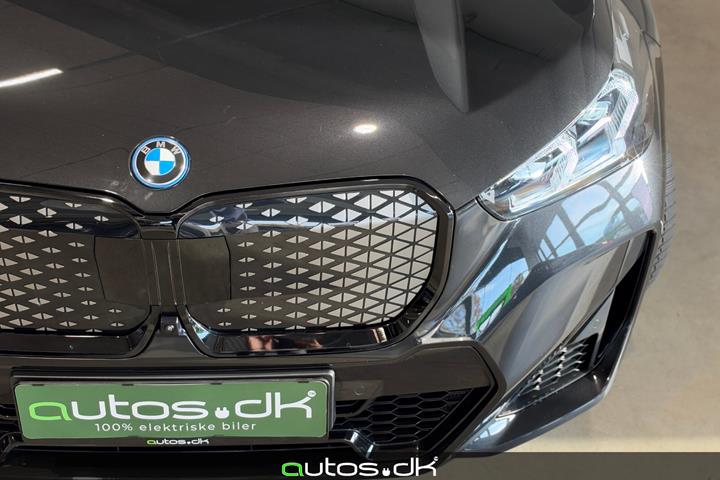 Sort BMW iX1 fra 2024