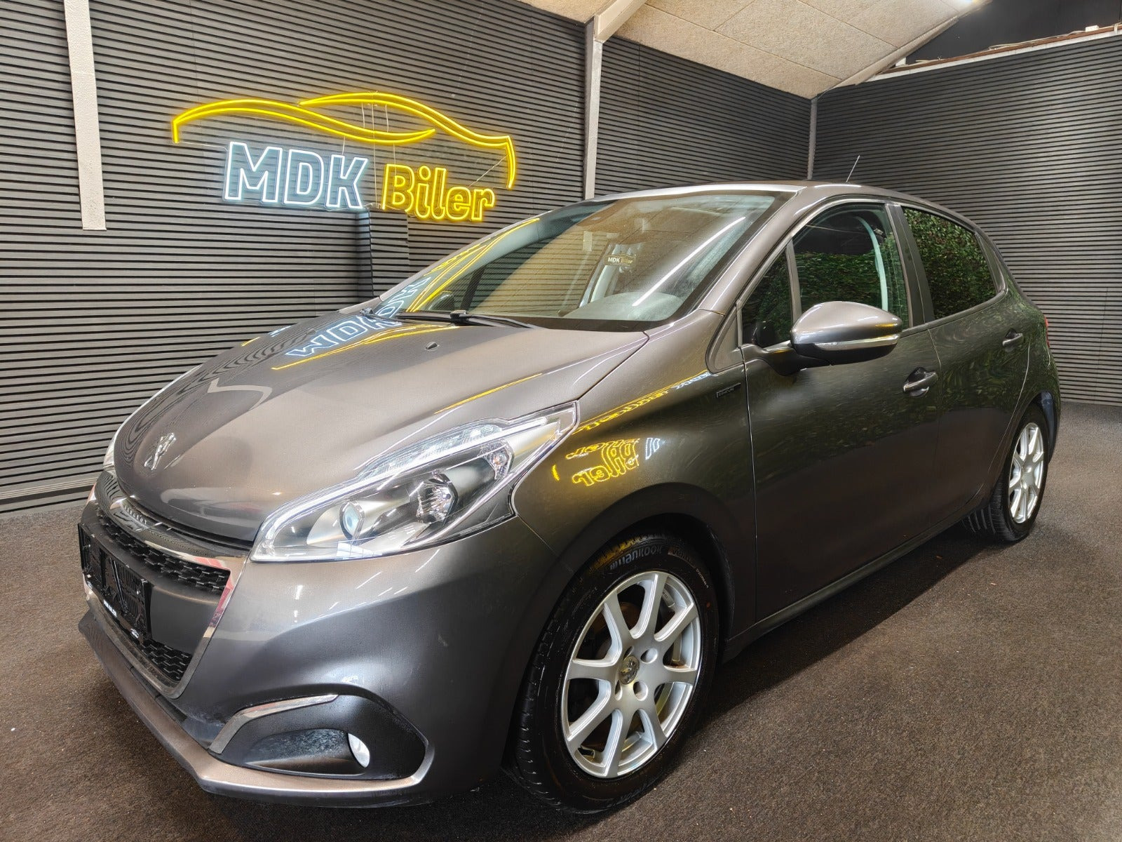 undefined Peugeot 208 fra 2018