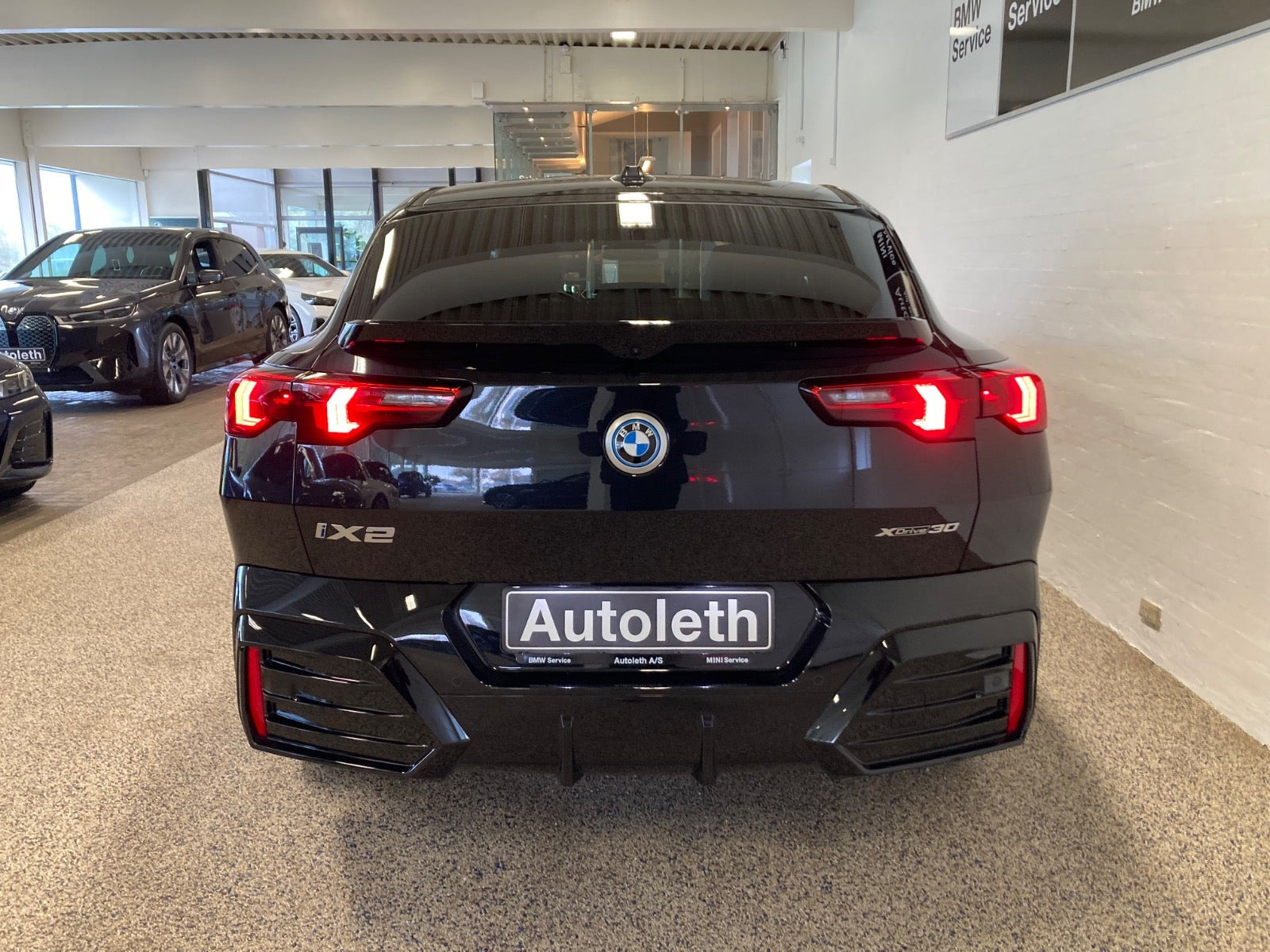 Sort BMW iX2 fra 2025