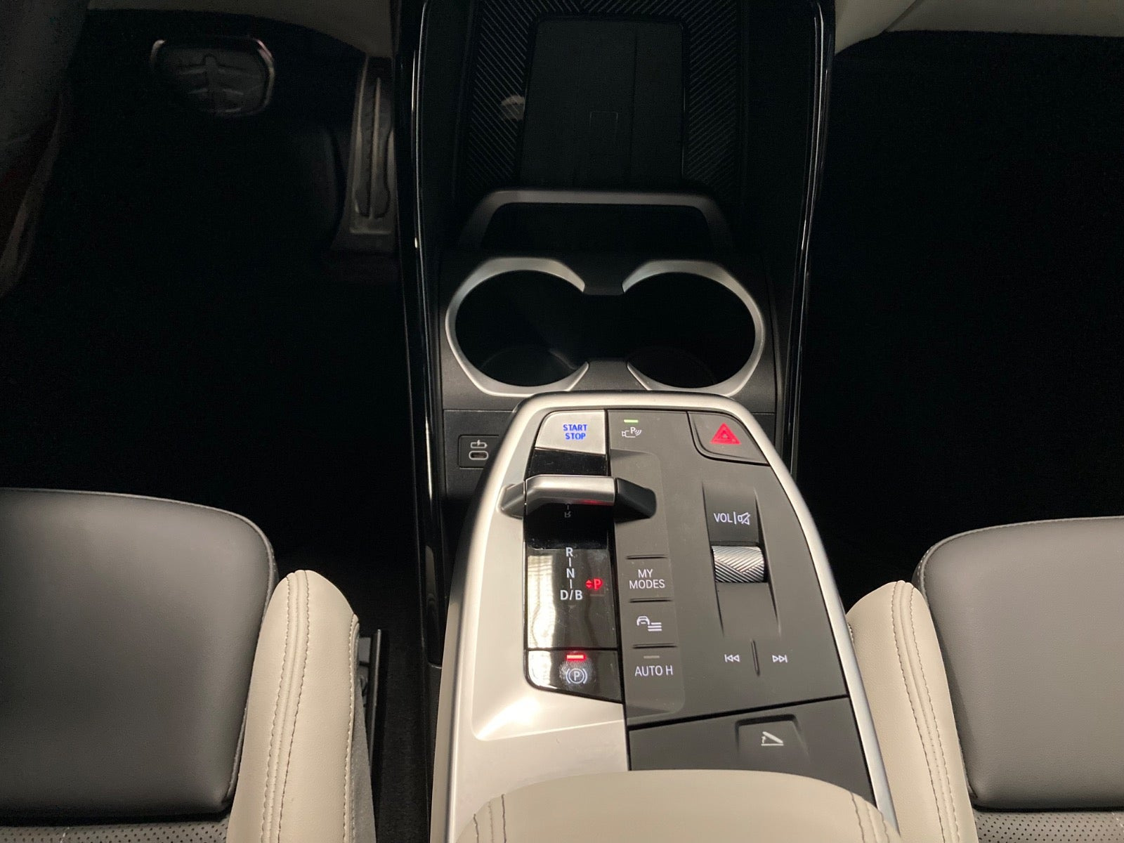 Sort BMW iX2 fra 2025