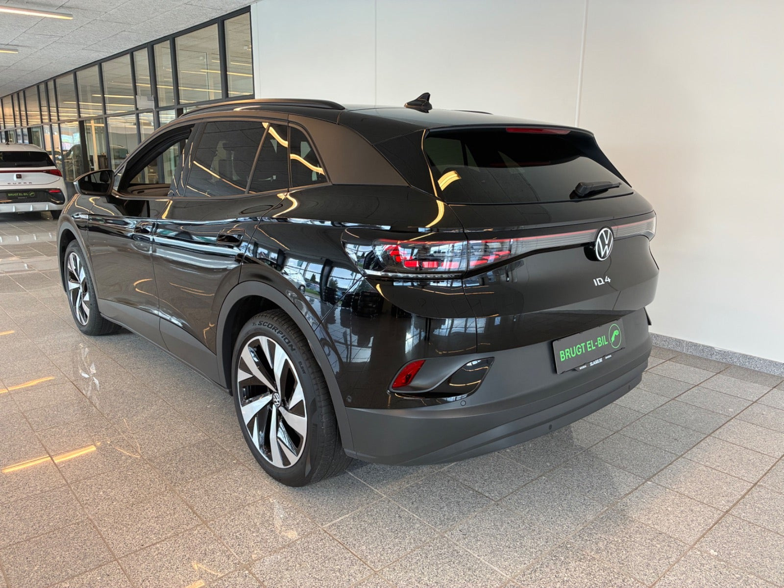 Sort VW ID.4 fra 2023