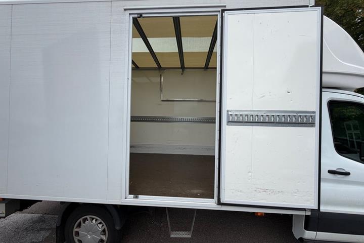Hvid Ford Transit 350 L3 Chassis fra 2023