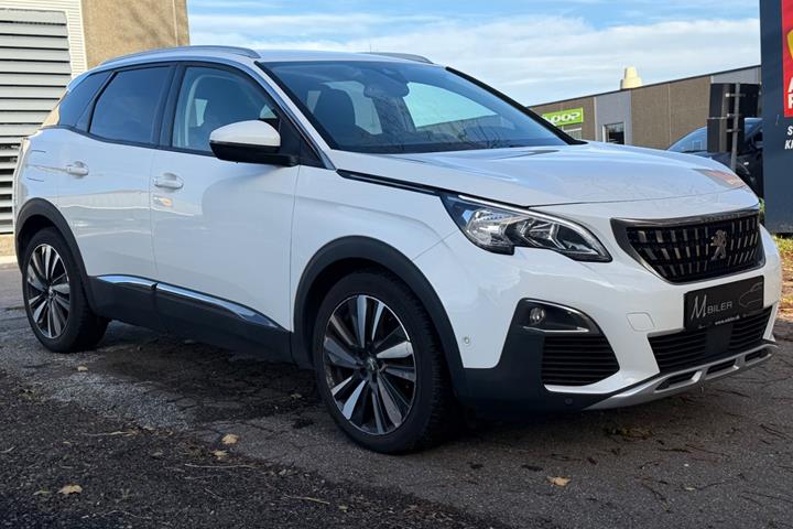 Hvid Peugeot 3008 fra 2020