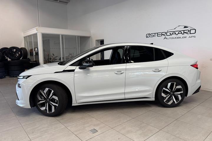 Hvid Skoda Enyaq fra 2026