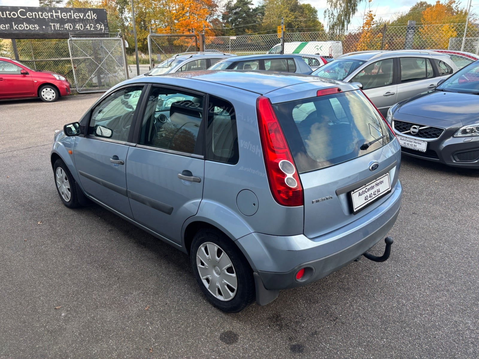 Blå Ford Fiesta fra 2006