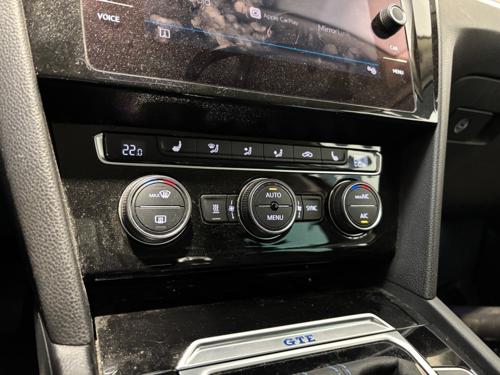Sort VW Passat fra 2019