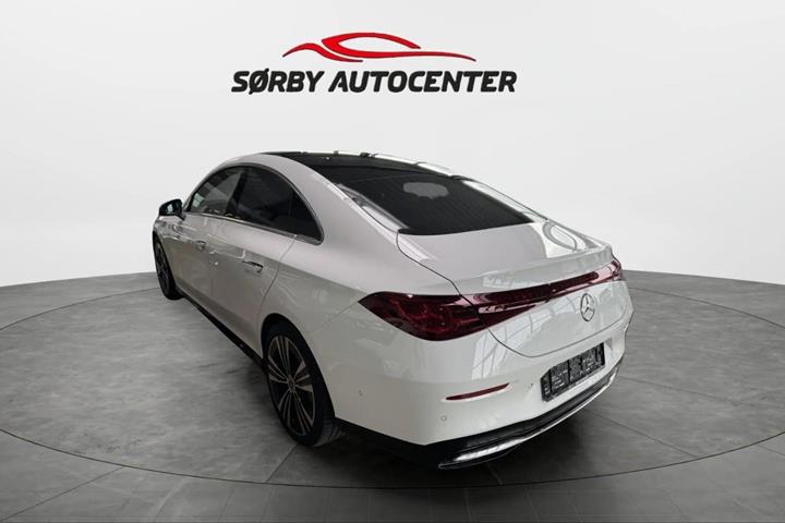 Hvid Mercedes CLA350 fra 2026