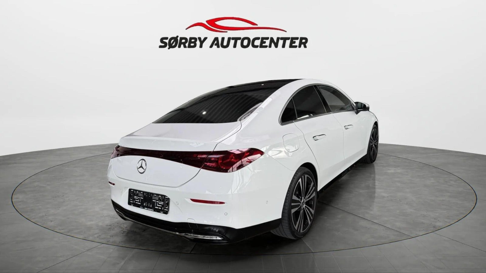 Hvid Mercedes CLA350 fra 2026