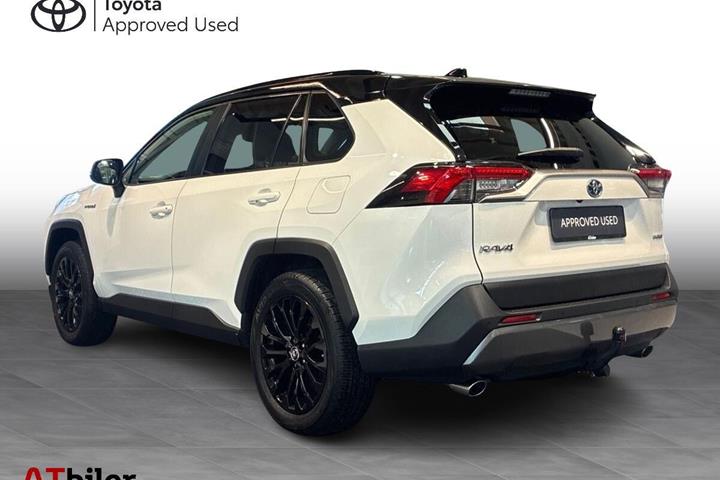 Hvid Toyota RAV4 fra 2019
