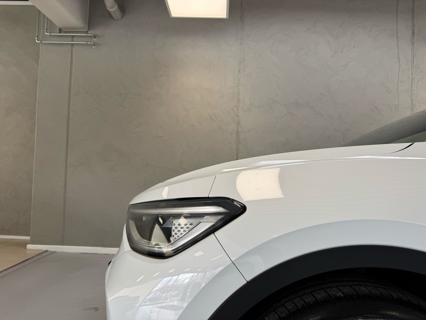 Hvid VW ID.4 fra 2023