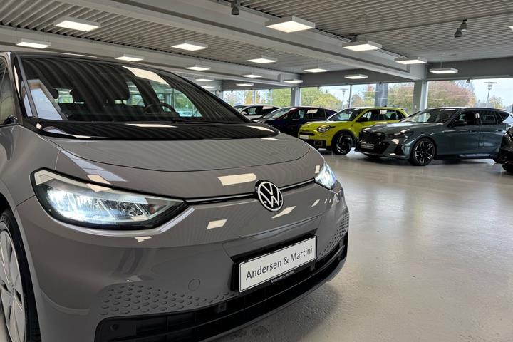 Grå VW ID.3 fra 2023