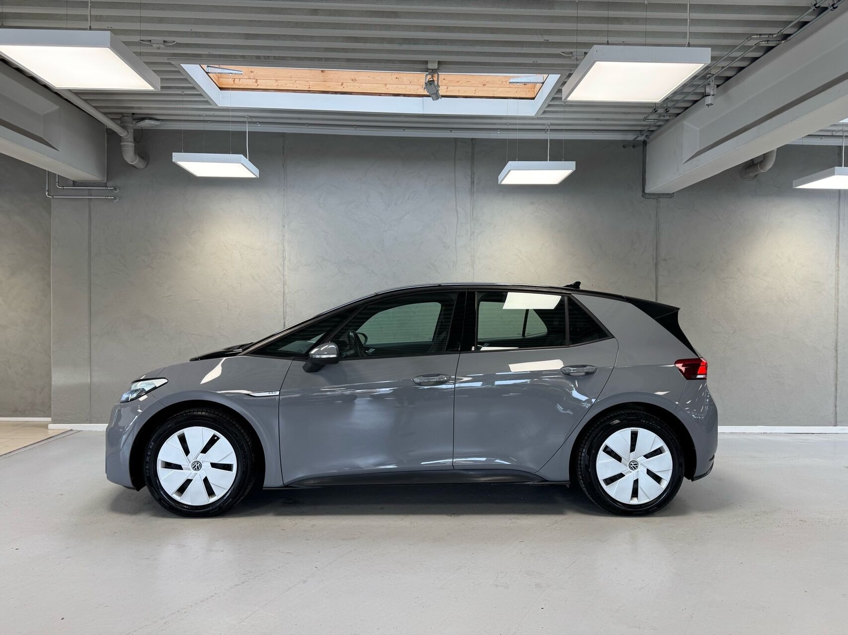 Grå VW ID.3 fra 2023