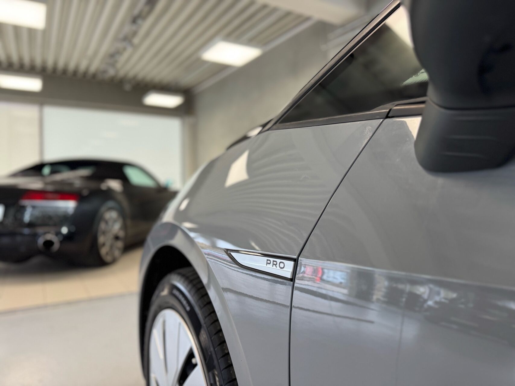 Grå VW ID.3 fra 2023