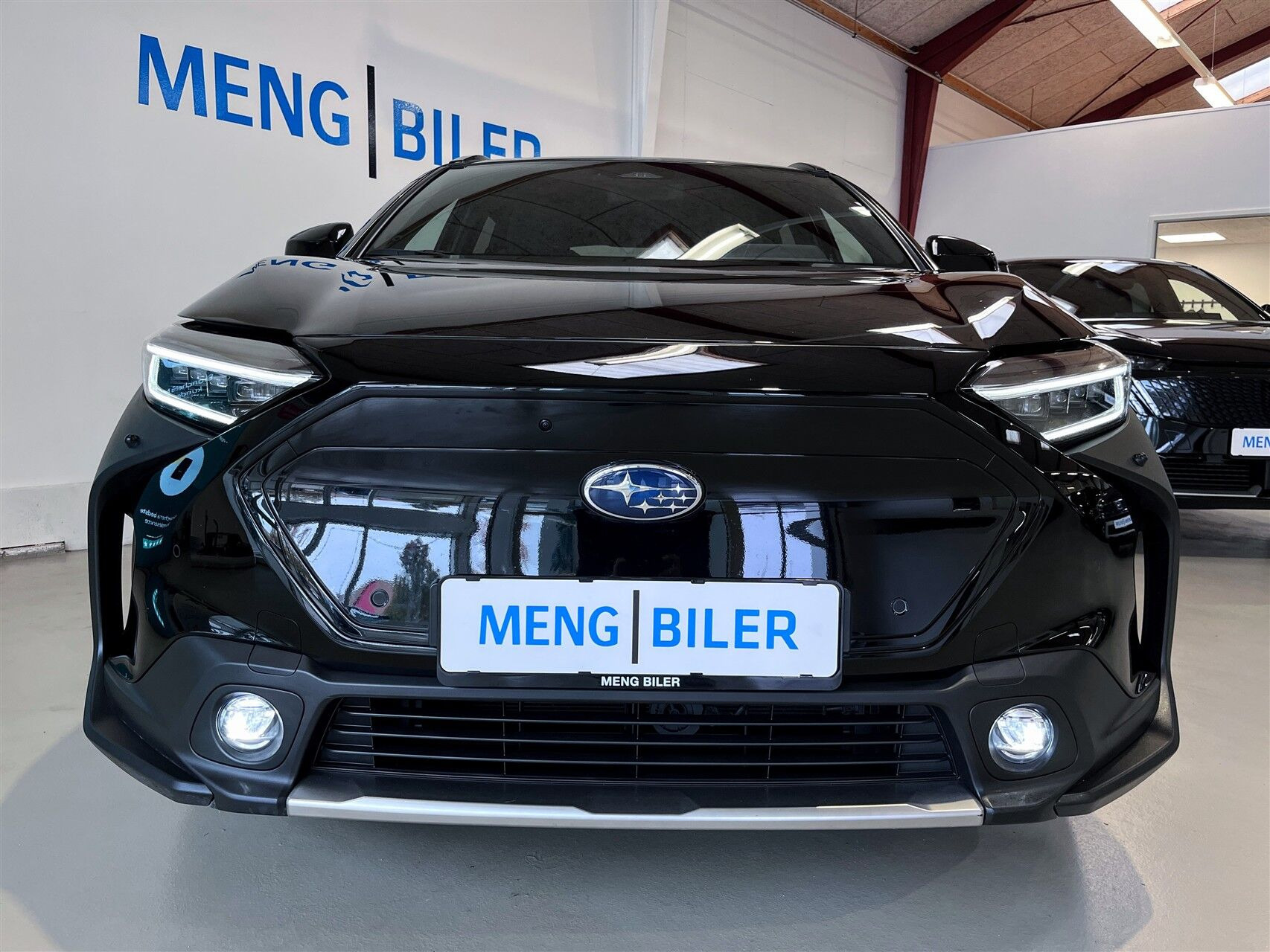 Sort Subaru Solterra fra 2023