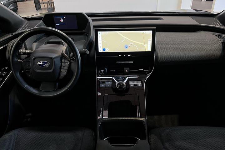 Sort Subaru Solterra fra 2023