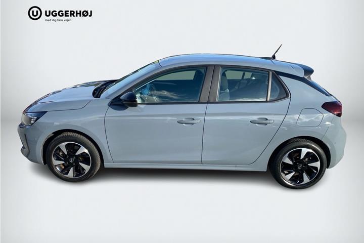 Grå Opel Corsa-e fra 2023
