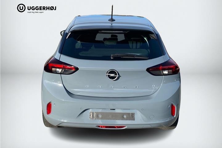 Grå Opel Corsa-e fra 2023