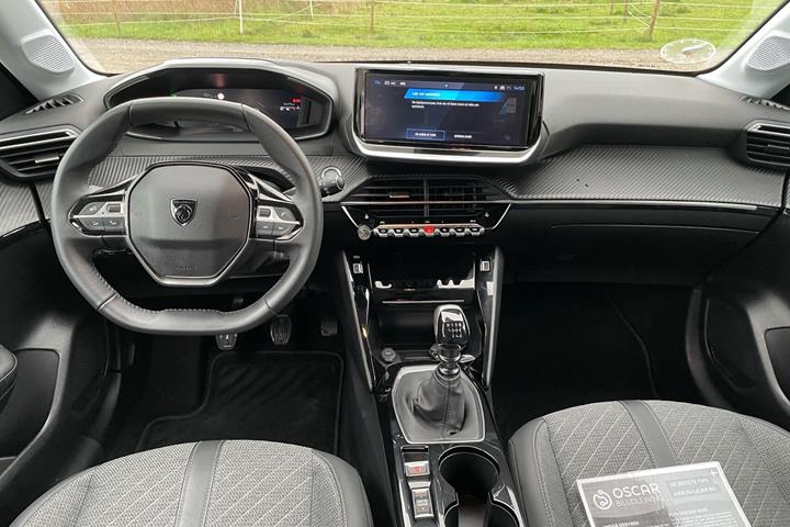 undefined Peugeot 208 fra 2024