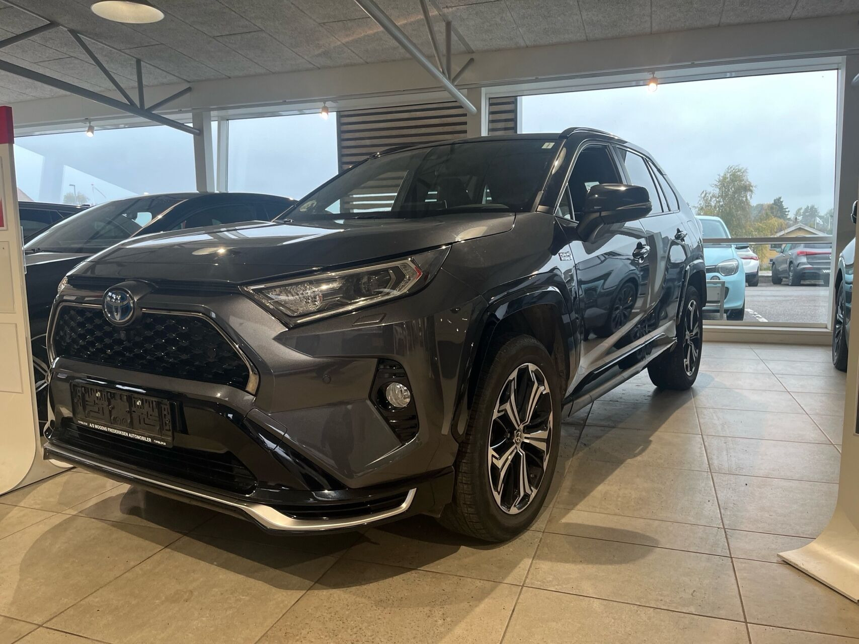 Toyota RAV4 Plug-in 2,5 Plugin-hybrid H3 Style AWD 306HK 5d 6g Aut.