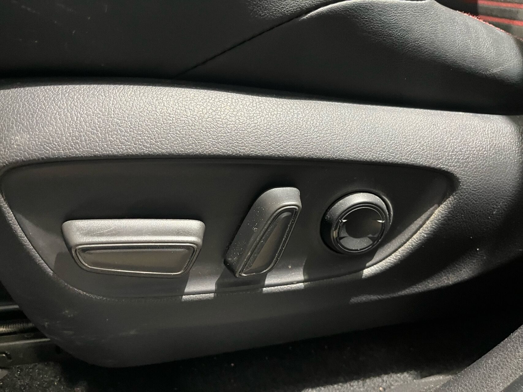 Grå Toyota RAV4 Plug-in fra 2021