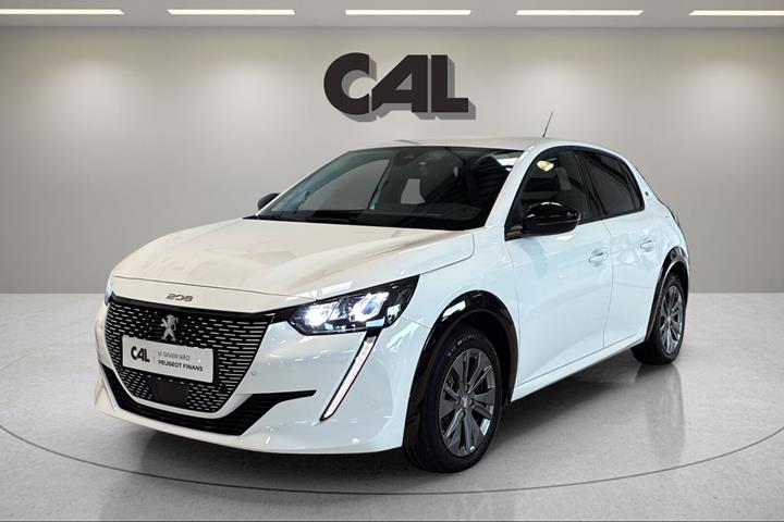 Hvid Peugeot e-208 fra 2023