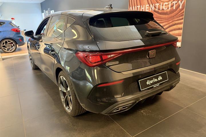 Sort Cupra Leon fra 2023