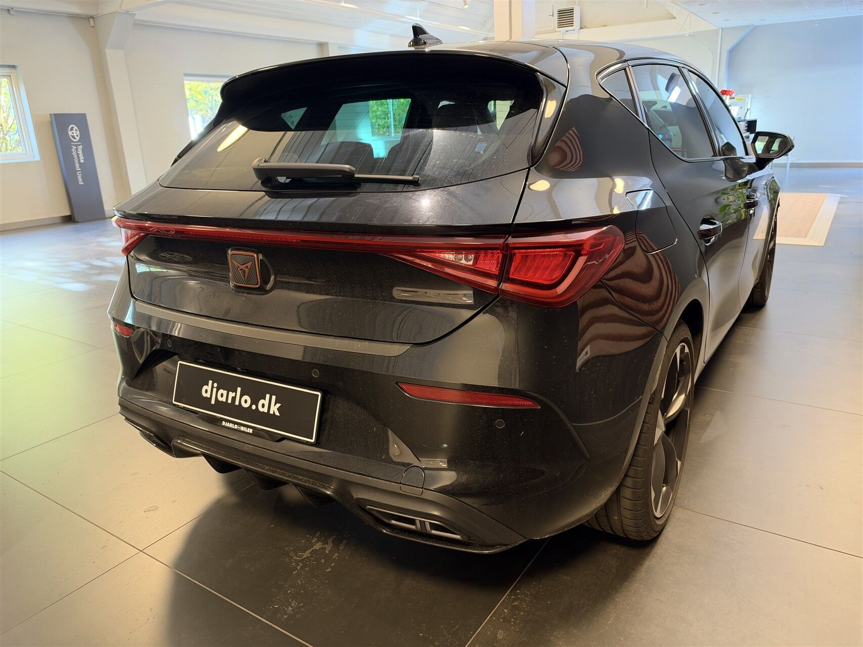 Sort Cupra Leon fra 2023