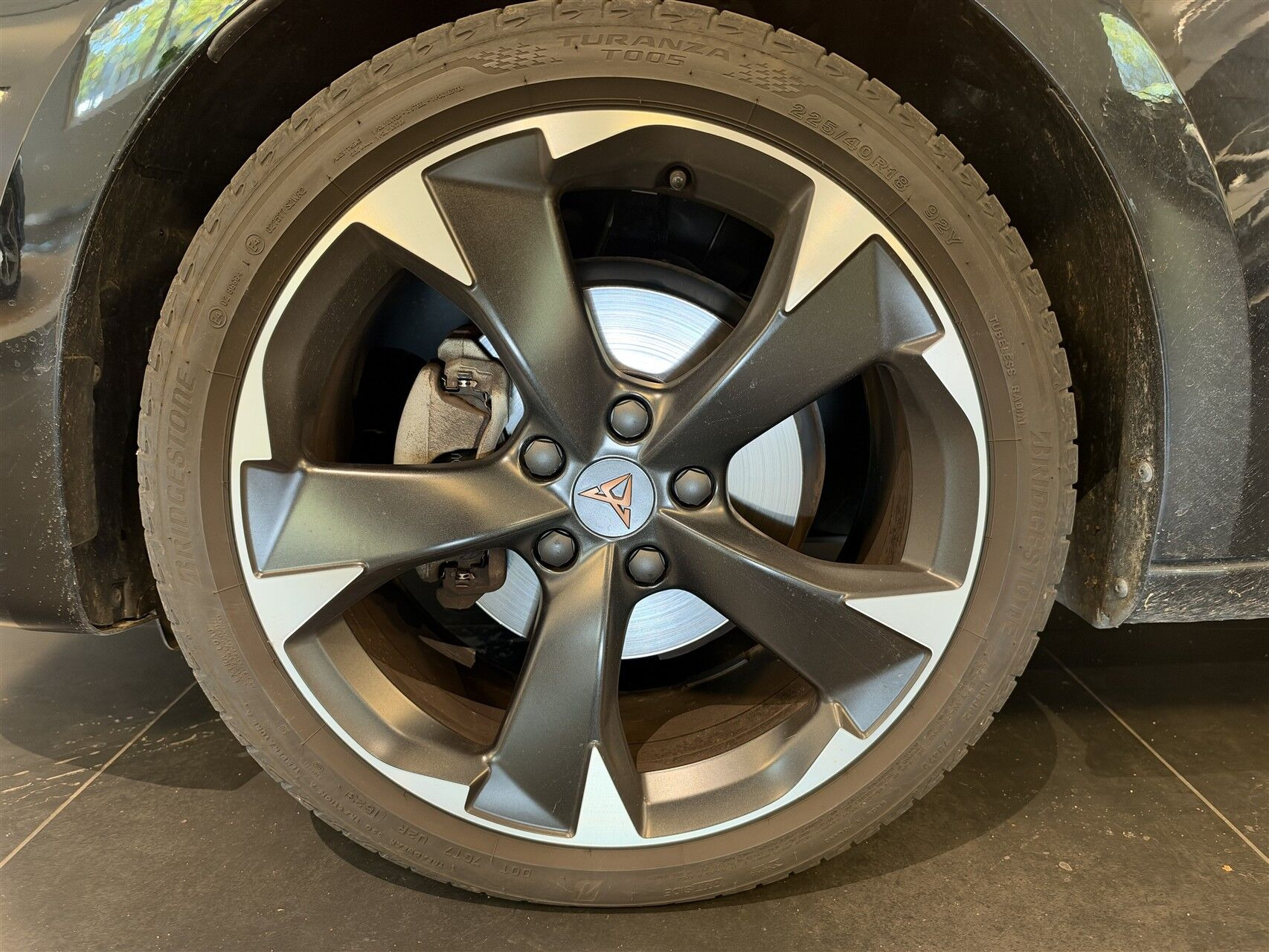 Sort Cupra Leon fra 2023