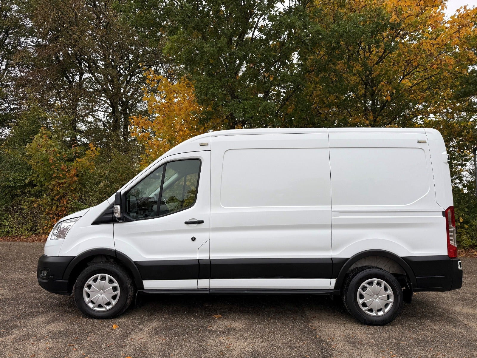 undefined Ford Transit 350 L2 Van fra 2020