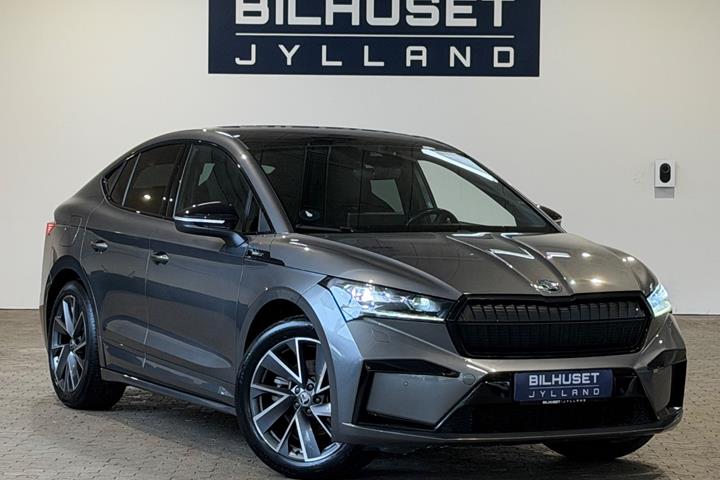 Grå Skoda Enyaq fra 2023