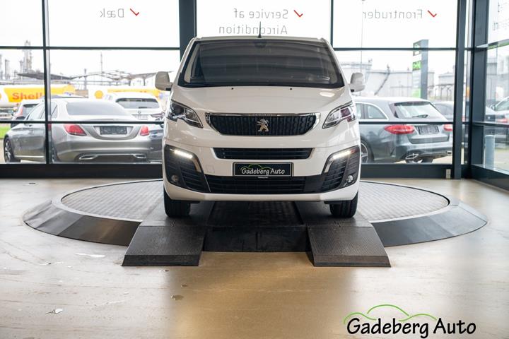 Hvid Peugeot Expert fra 2021