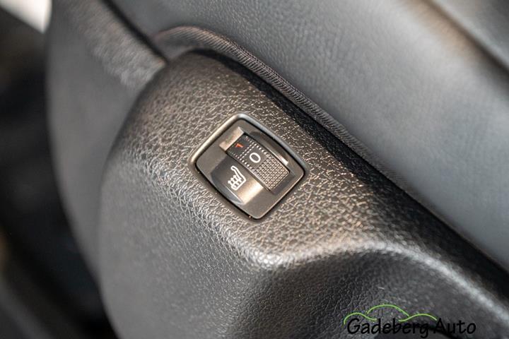 Hvid Peugeot Expert fra 2021