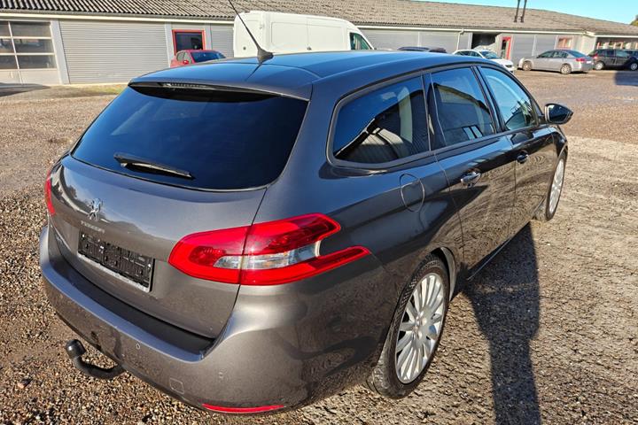 undefined Peugeot 308 fra 2015