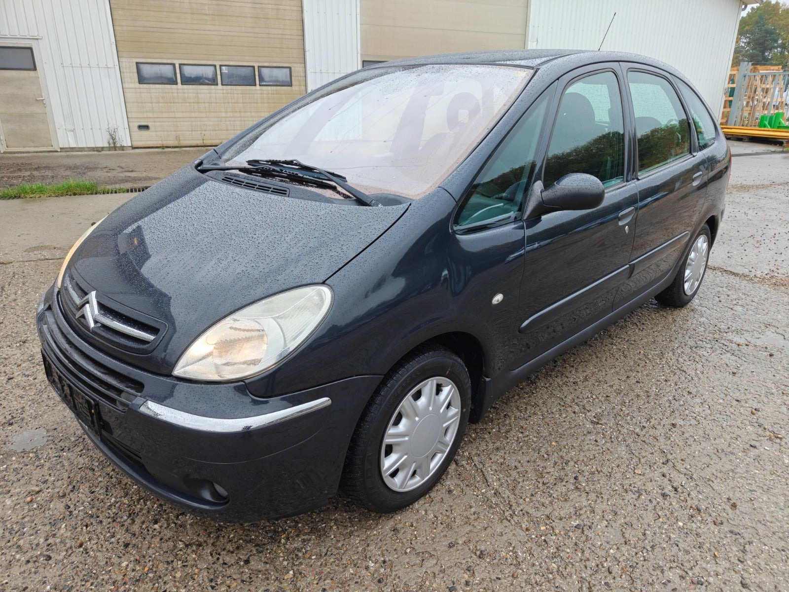 Gul Citroën Xsara Picasso fra 2005