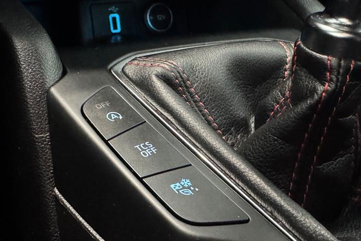 Rød Ford Focus fra 2019
