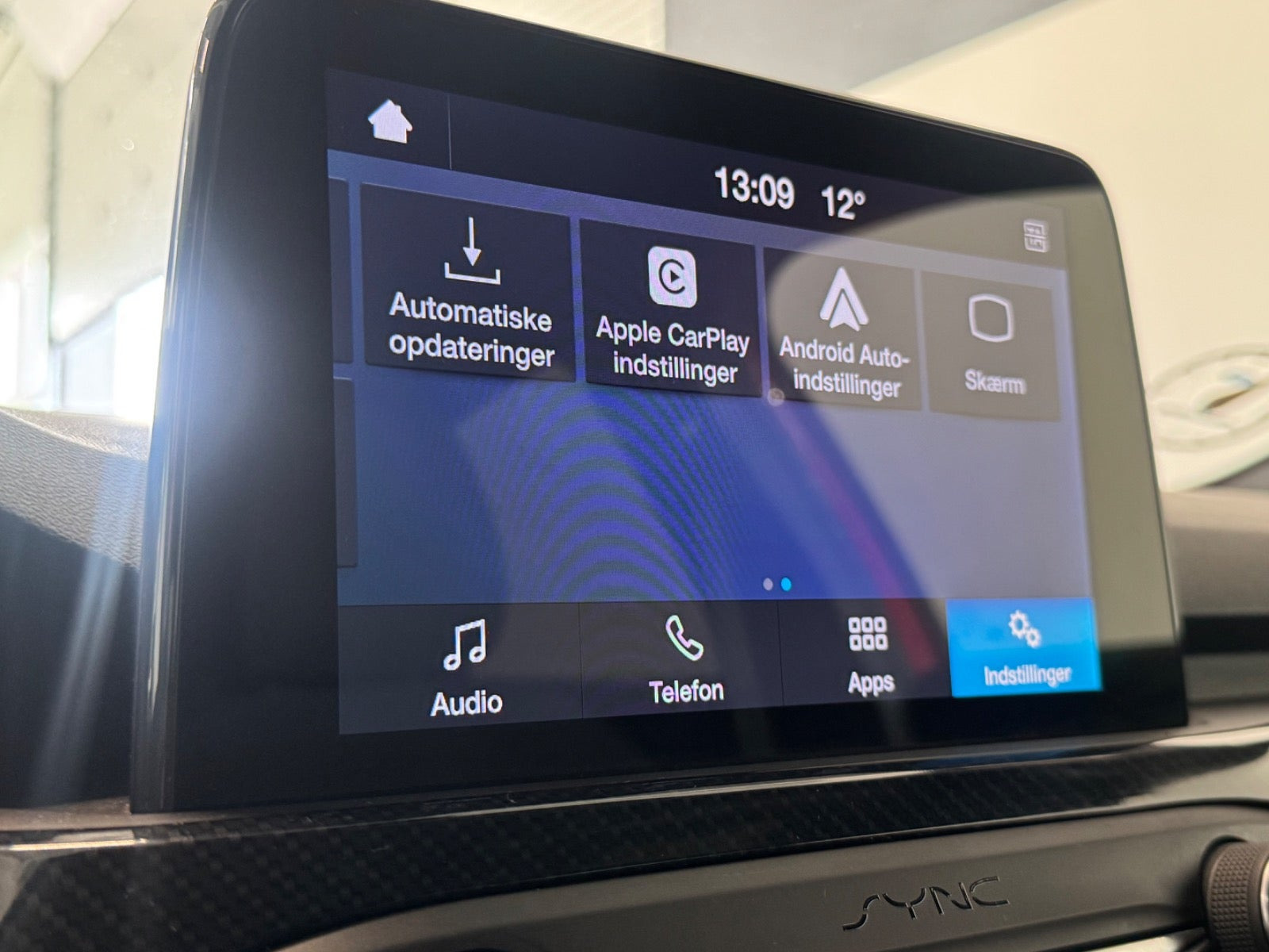 Rød Ford Focus fra 2019