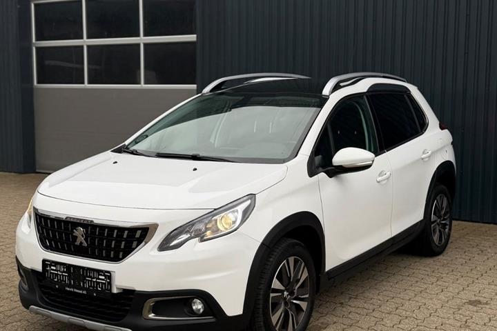 Hvid Peugeot 2008 fra 2018