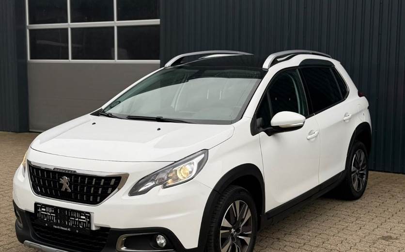 Peugeot 2008 1,6 BlueHDi 100 Allure Sky