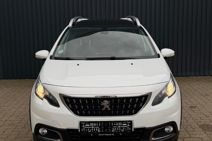 Hvid Peugeot 2008 fra 2018