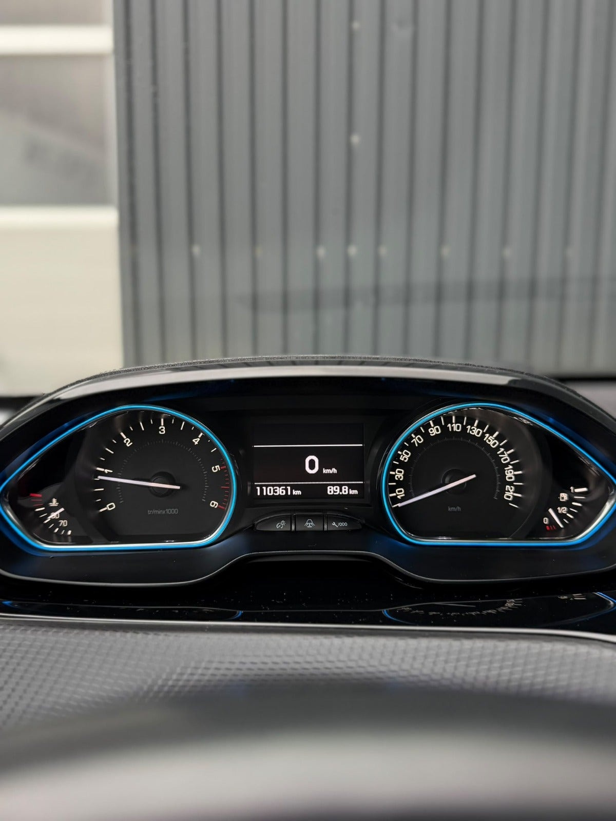 Hvid Peugeot 2008 fra 2018