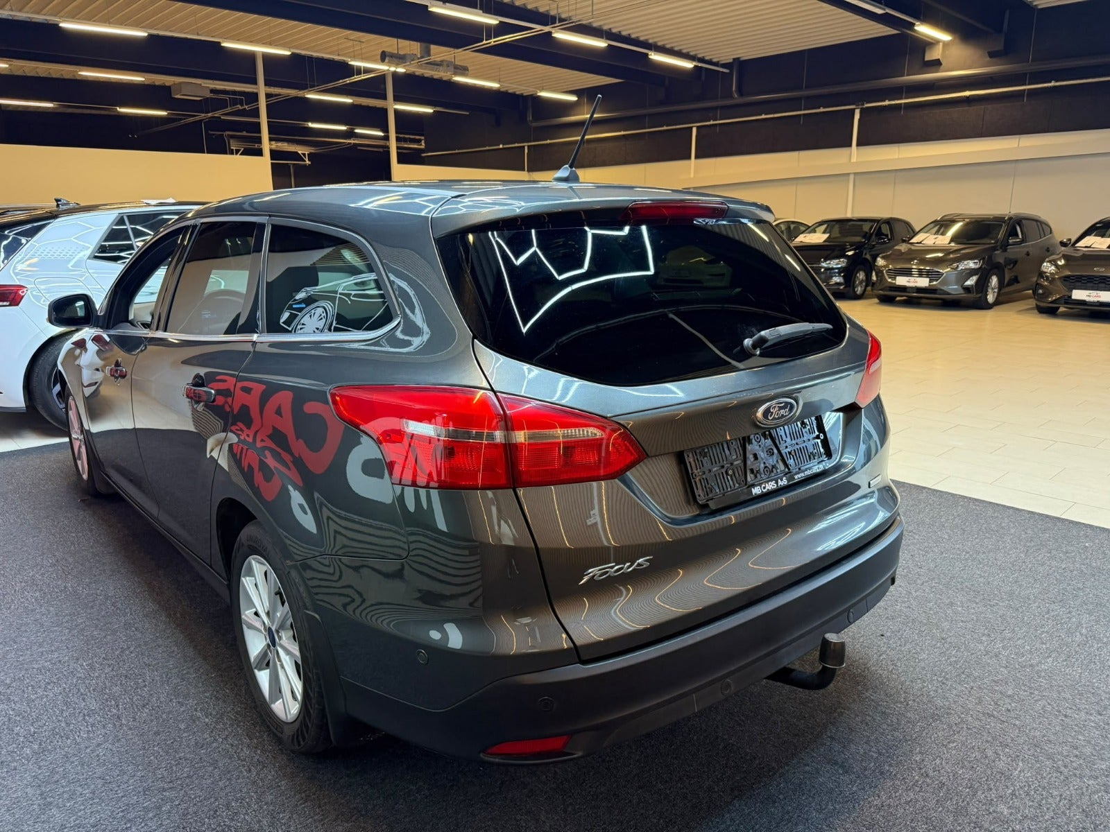 Grå Ford Focus fra 2017